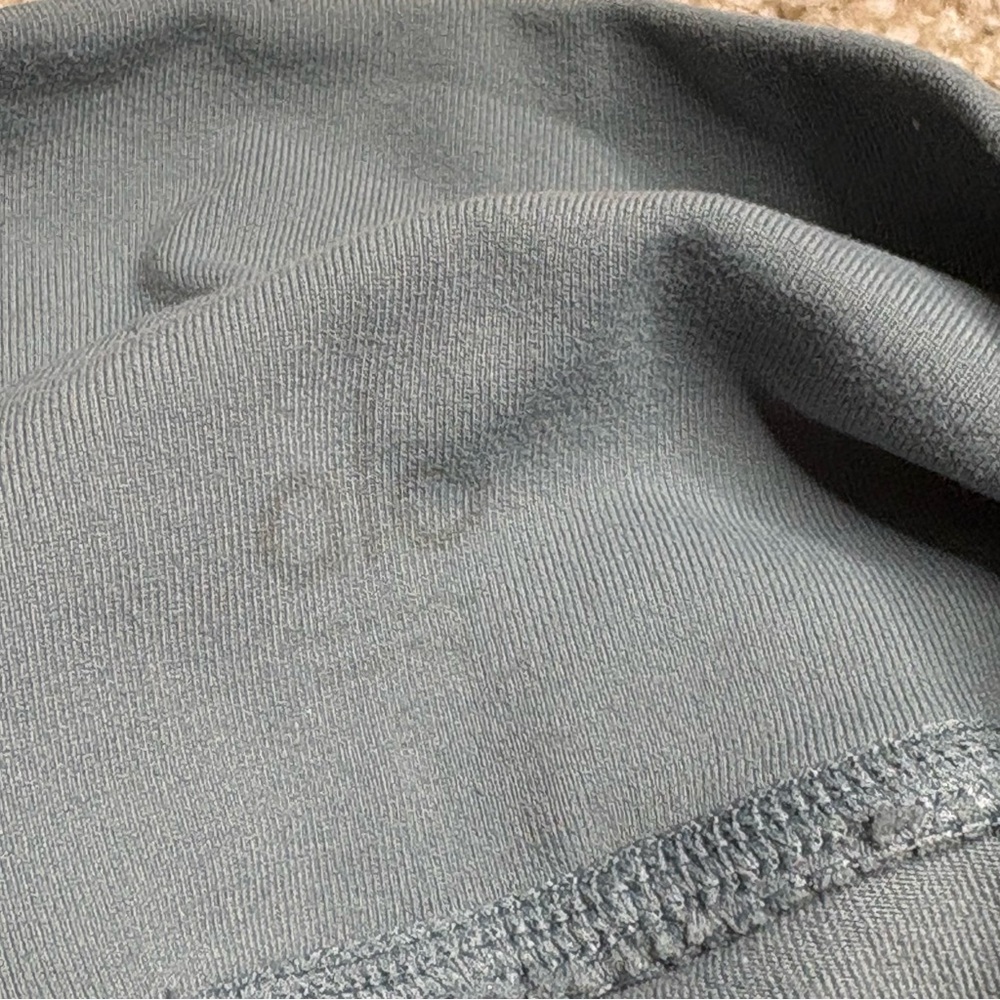 Alo Yoga AirBrush Leggings - Picture 5 of 8